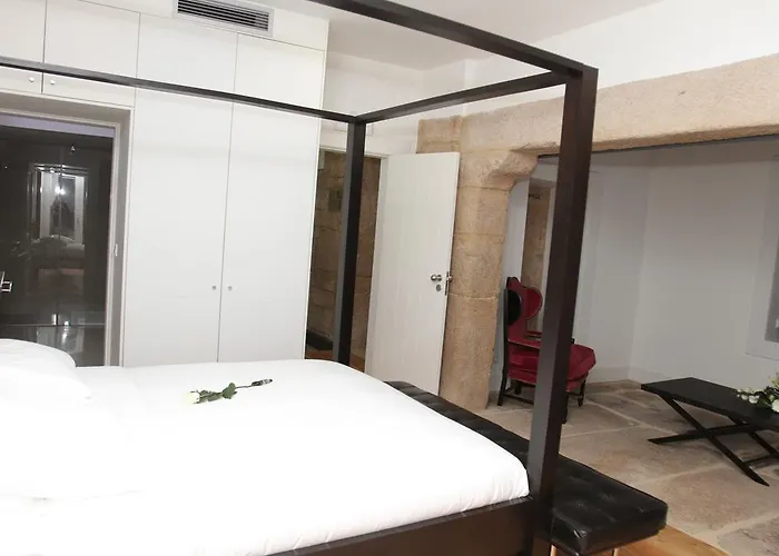 Solar Do Castelo - * 멜가코